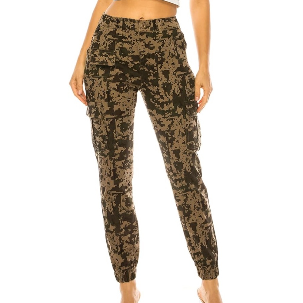 Women's Olive Camo Cargo Jogger Pants
